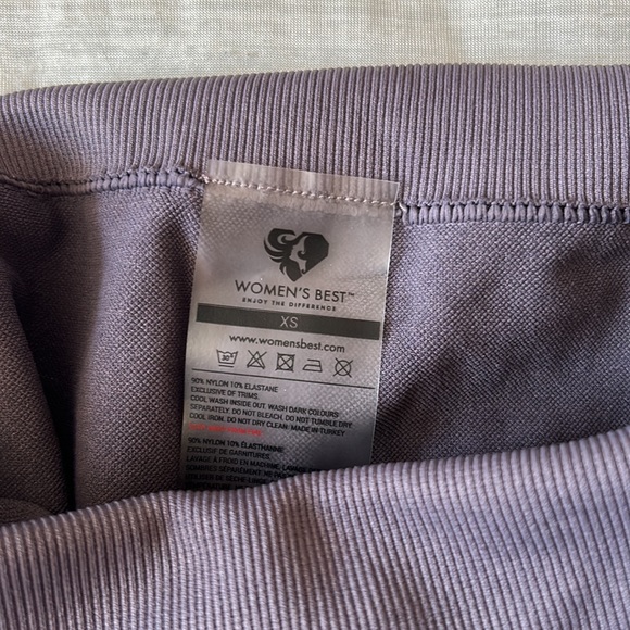 Women’s best leggings - Picture 2 of 2